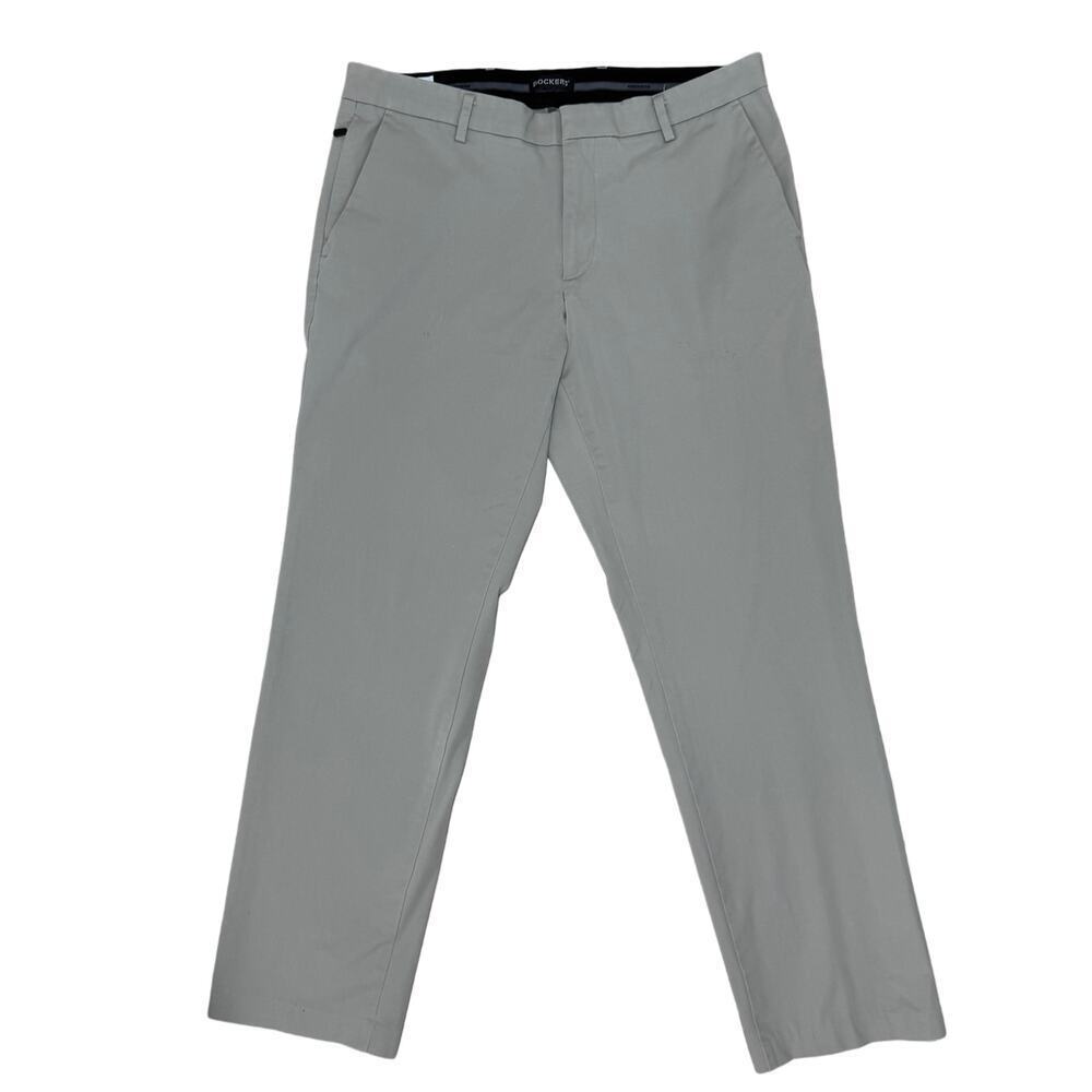Dockers Smart 360 Tech Straight Fit Pants – Size 36x32